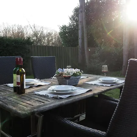 Huinerhofje 3 - Vrijstaand, Grote Tuin, Rust En Veel Privacy Nabij Uitgestrekte Bossen * プッテン