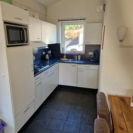 Huinerhofje 3 - Vrijstaand, Grote Tuin, Rust En Veel Privacy Nabij Uitgestrekte Bossen Casa de Férias Putten