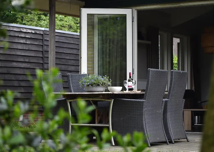 Huinerhofje 3 - Vrijstaand, Grote Tuin, Rust En Veel Privacy Nabij Uitgestrekte Bossen Hébergement de vacances *