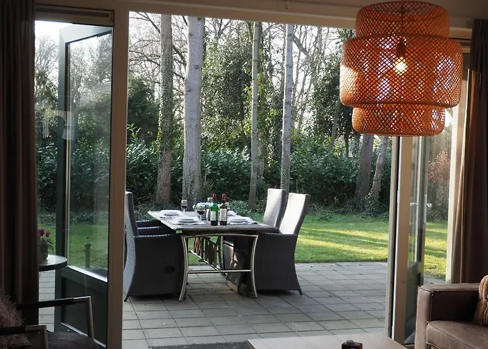 Huinerhofje 3 - Vrijstaand, Grote Tuin, Rust En Veel Privacy Nabij Uitgestrekte Bossen Dom wakacyjny Putten