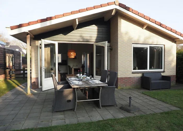 Huinerhofje 3 - Vrijstaand, Grote Tuin, Rust En Veel Privacy Nabij Uitgestrekte Bossen